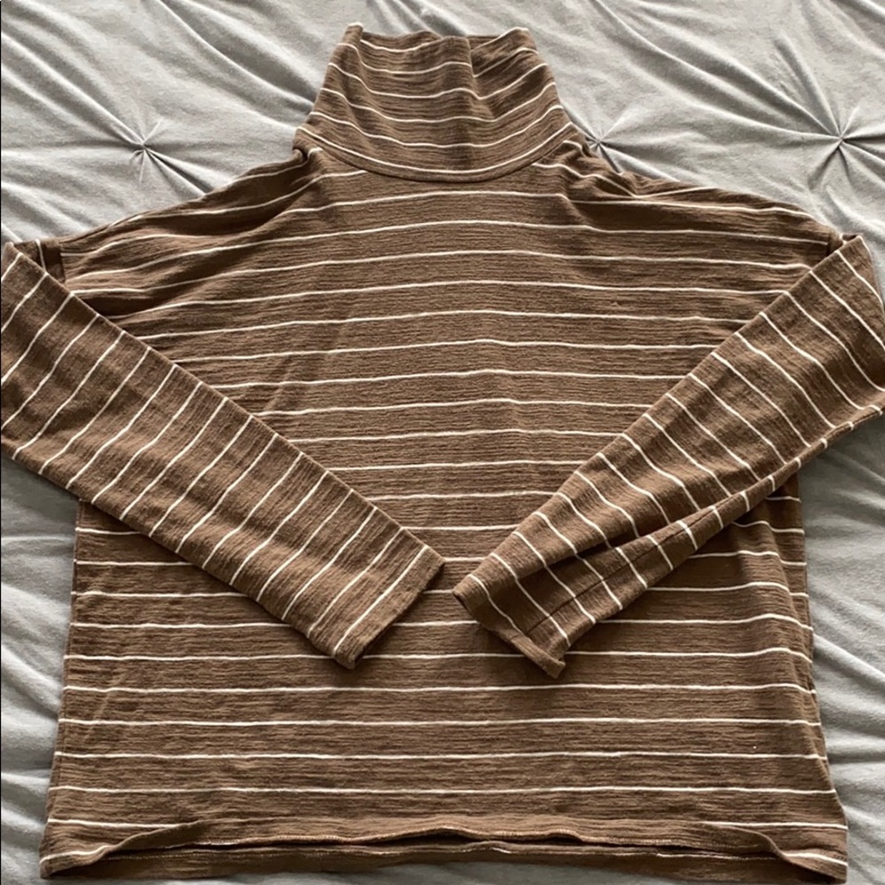 Madewell boxy turtleneck